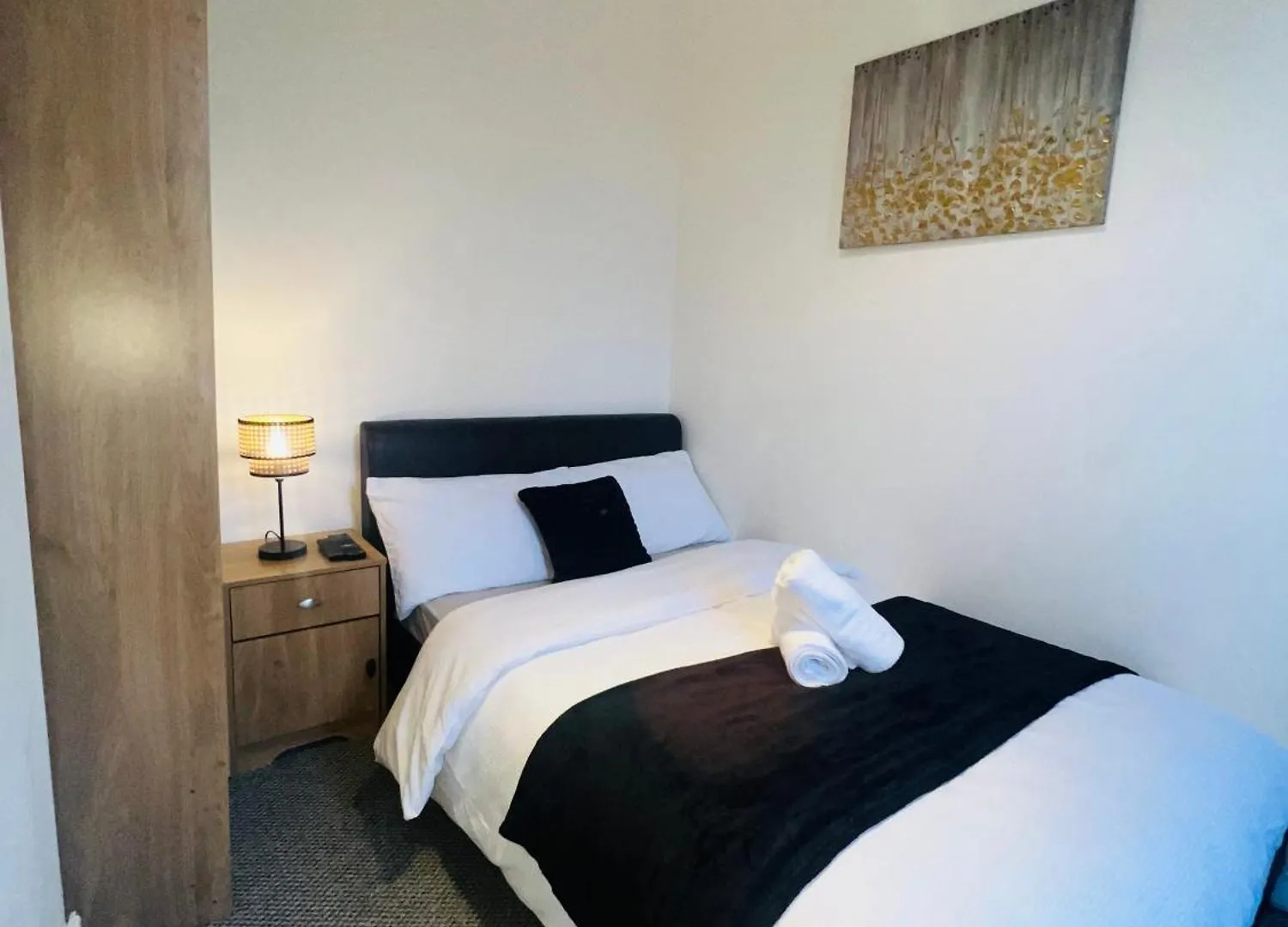 Large 'N' Bright Room Middlesbrough